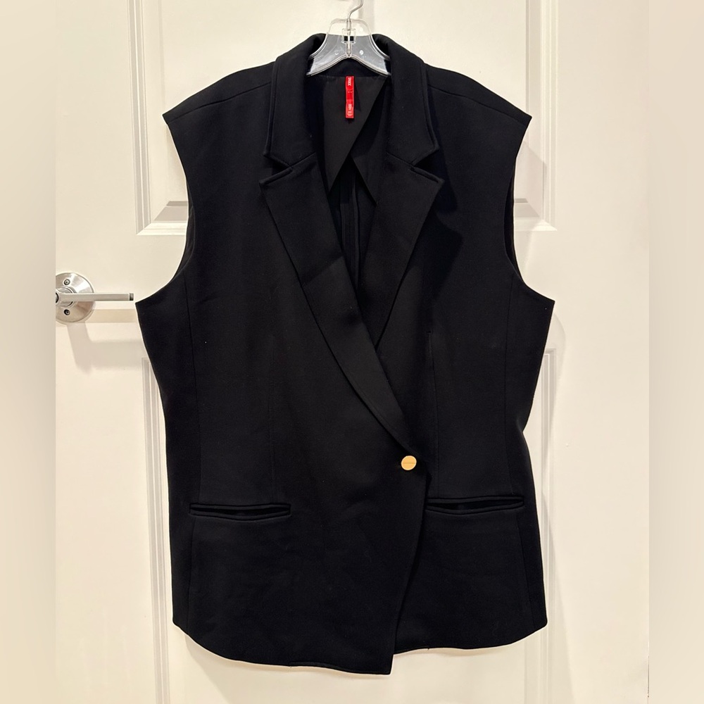 Spanx Women’s Sleeveless Black Vest Dress | Size 3X‎